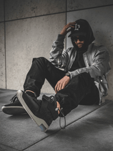 Load image into Gallery viewer, Front Pocket Cargo Pants
